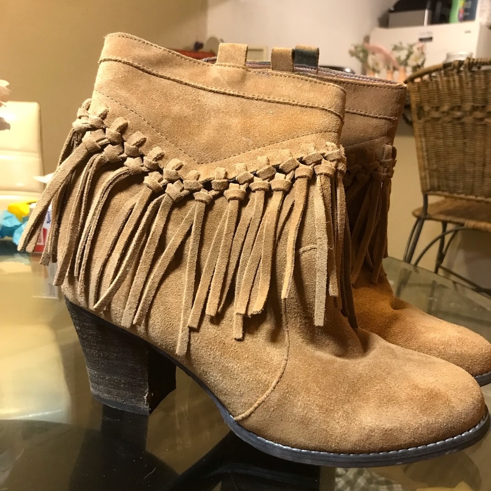 Stricca vintage womens leather tassel boots